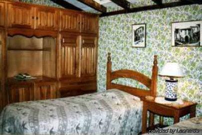 كويتو Hotel Los Alpes الغرفة الصورة